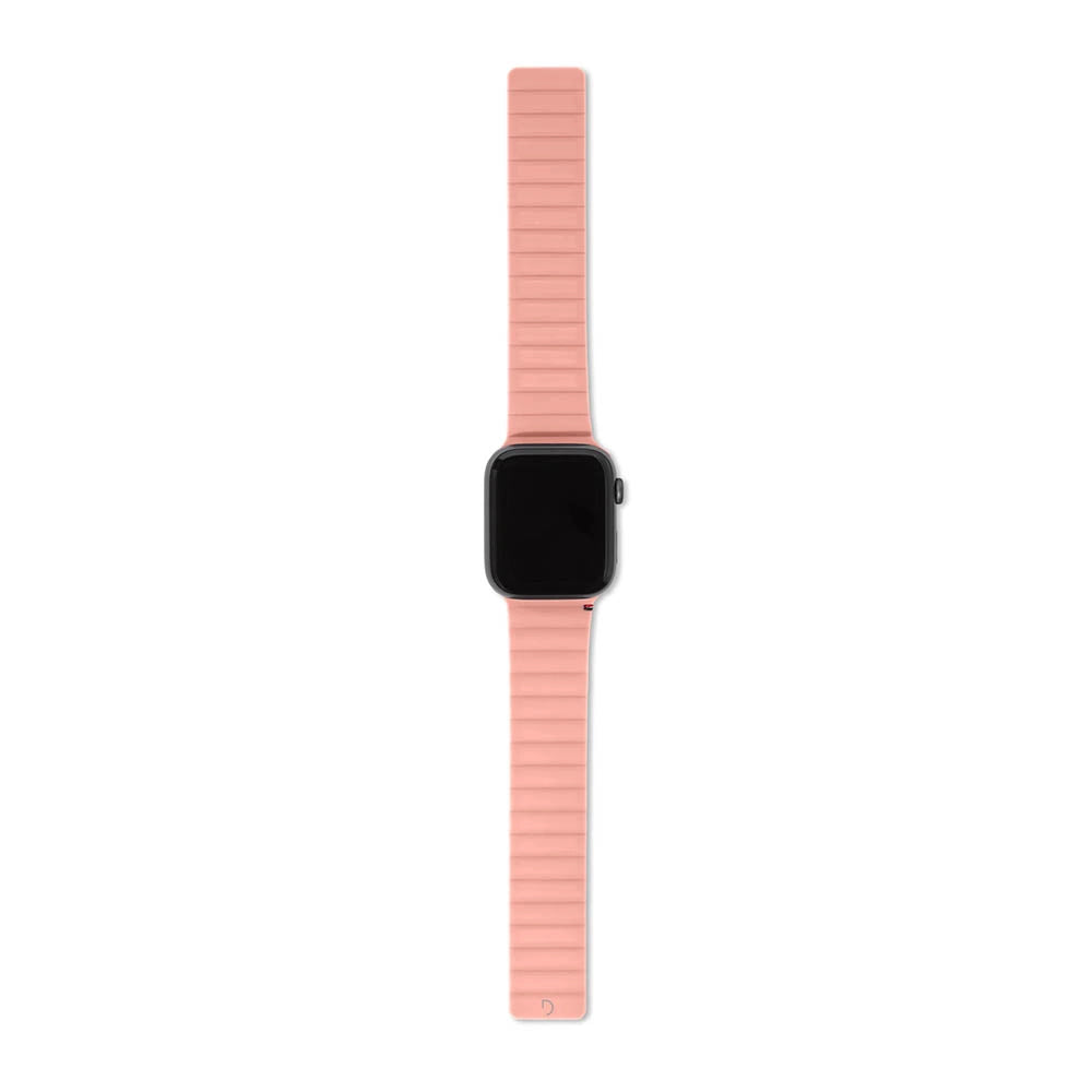 سوار ساعة Apple Watch مقاس 49/45/44/42 مم من سلسلة 1/8/SE/Ultra من السيليكون المغناطيسي الخفيف بلون الخوخ واللؤلؤ